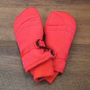 Champion, Bold Pink Waterproof Cold Weather Winter Mittens Size 4-7 EUC